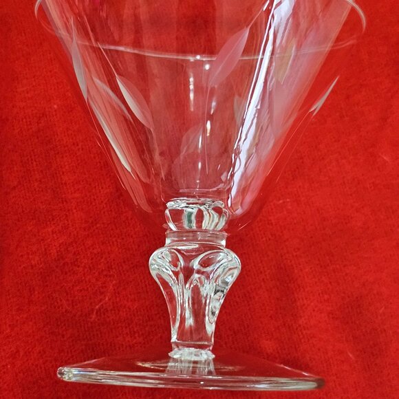 2 Libbey Simplicity Cocktail Wine Glasses 4.25" botanical leaves 5oz vtg midcent - Picture 2 of 7